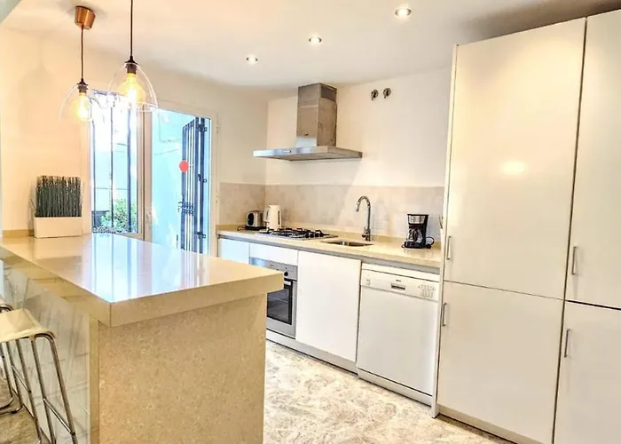 Naranjos Close To Puerto Banus Appartement *