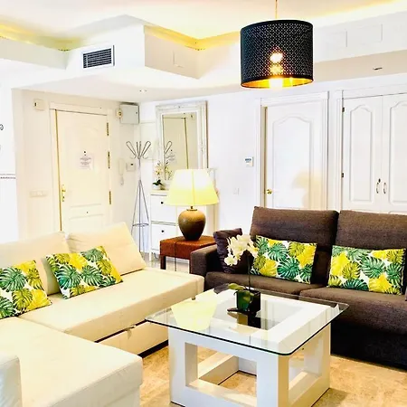 Apartment Naranjos Close To Puerto Banus Marbella